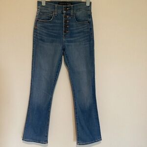 Veronica Beard Carly Kick Flare High Rise Jeans Light Wash 24 00 Designer